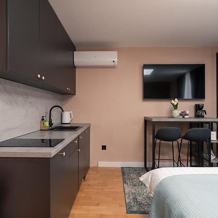 Sapphire Studio Apartment With Free Private Parking Dubrovnik Exterior photo