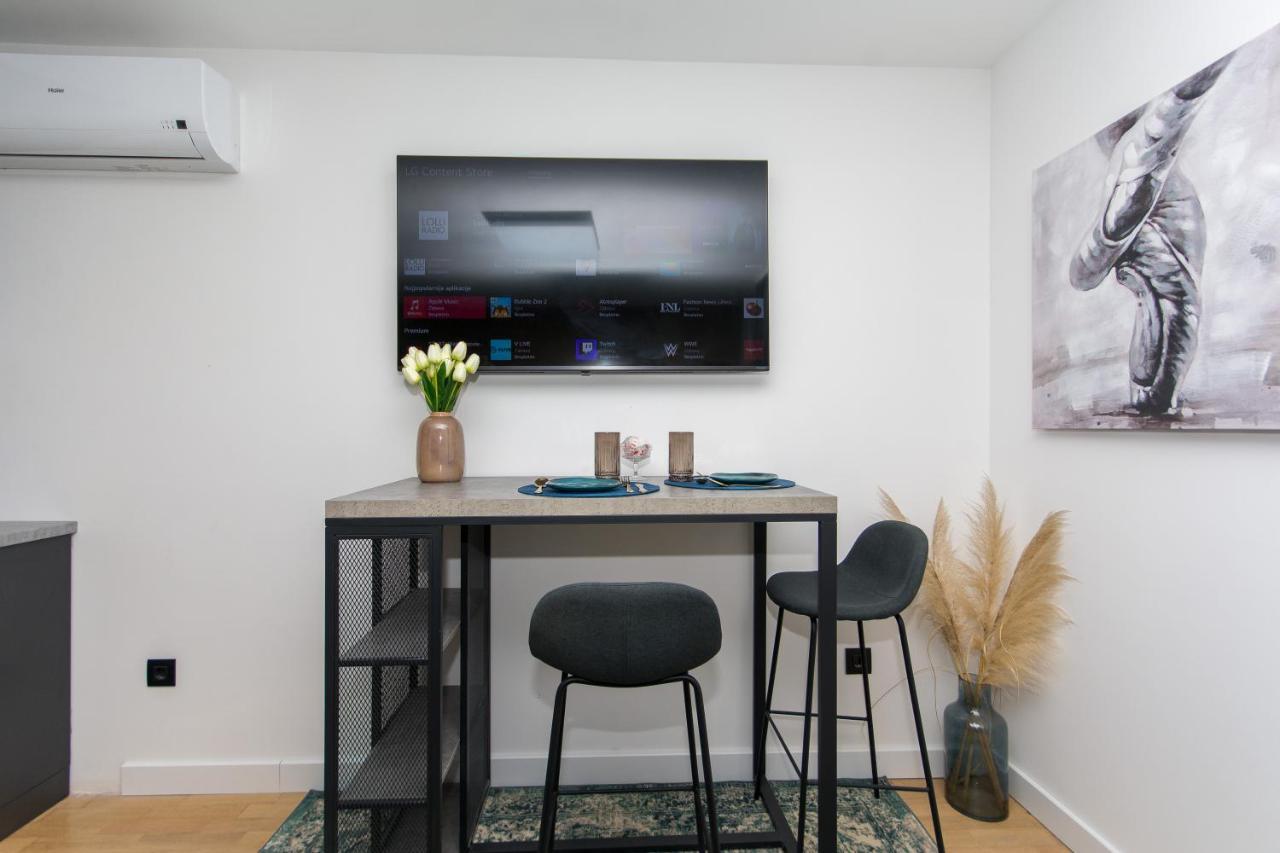 Sapphire Studio Apartment With Free Private Parking Dubrovnik Exterior photo