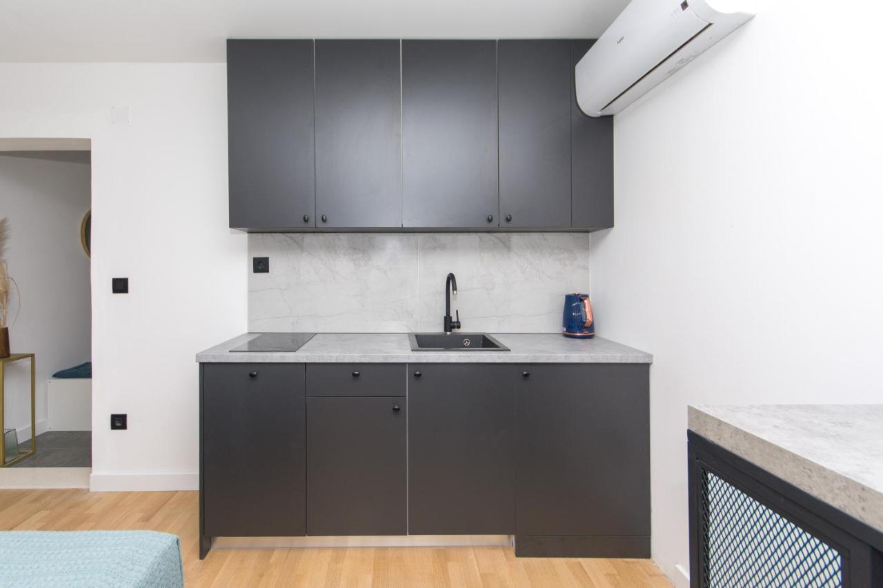 Sapphire Studio Apartment With Free Private Parking Dubrovnik Exterior photo